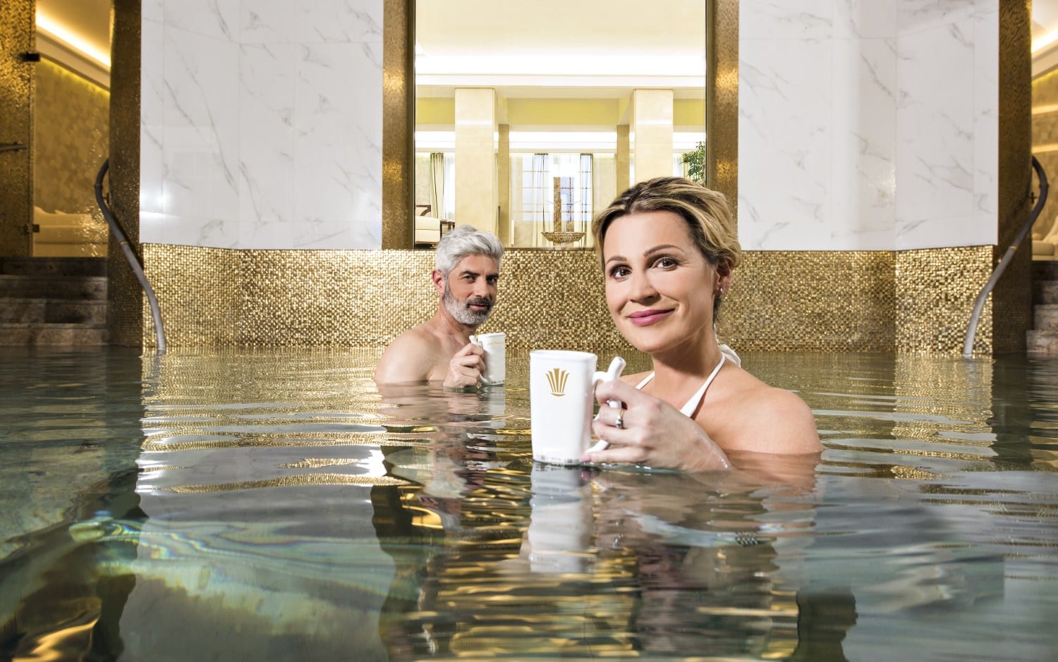Na unikátní Royal Bath v termální vodě budete rádi vzpomínat.