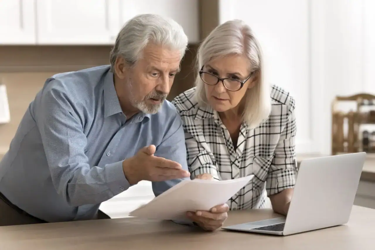 Nadstandardní příjmy narážejí na strop státní solidarity.