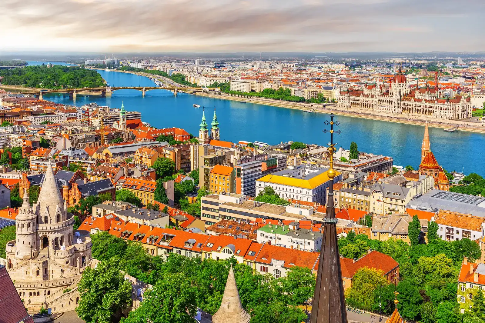 Budapešť patří mezi oblíbené cíle pro cestování vlakem