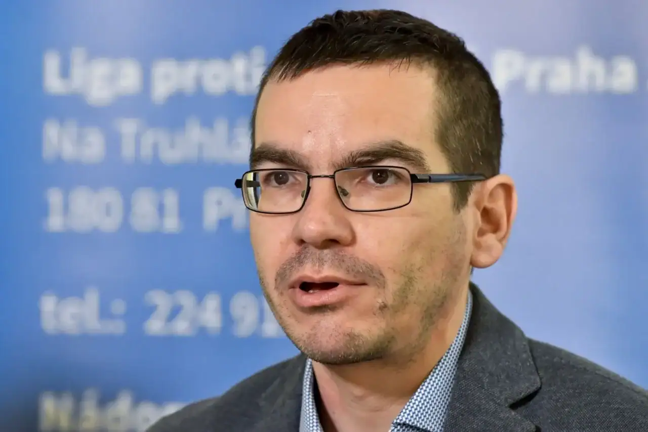 Onkolog a přednosta kliniky nemocnice v Motole MUDr. Tomáš Büchler.