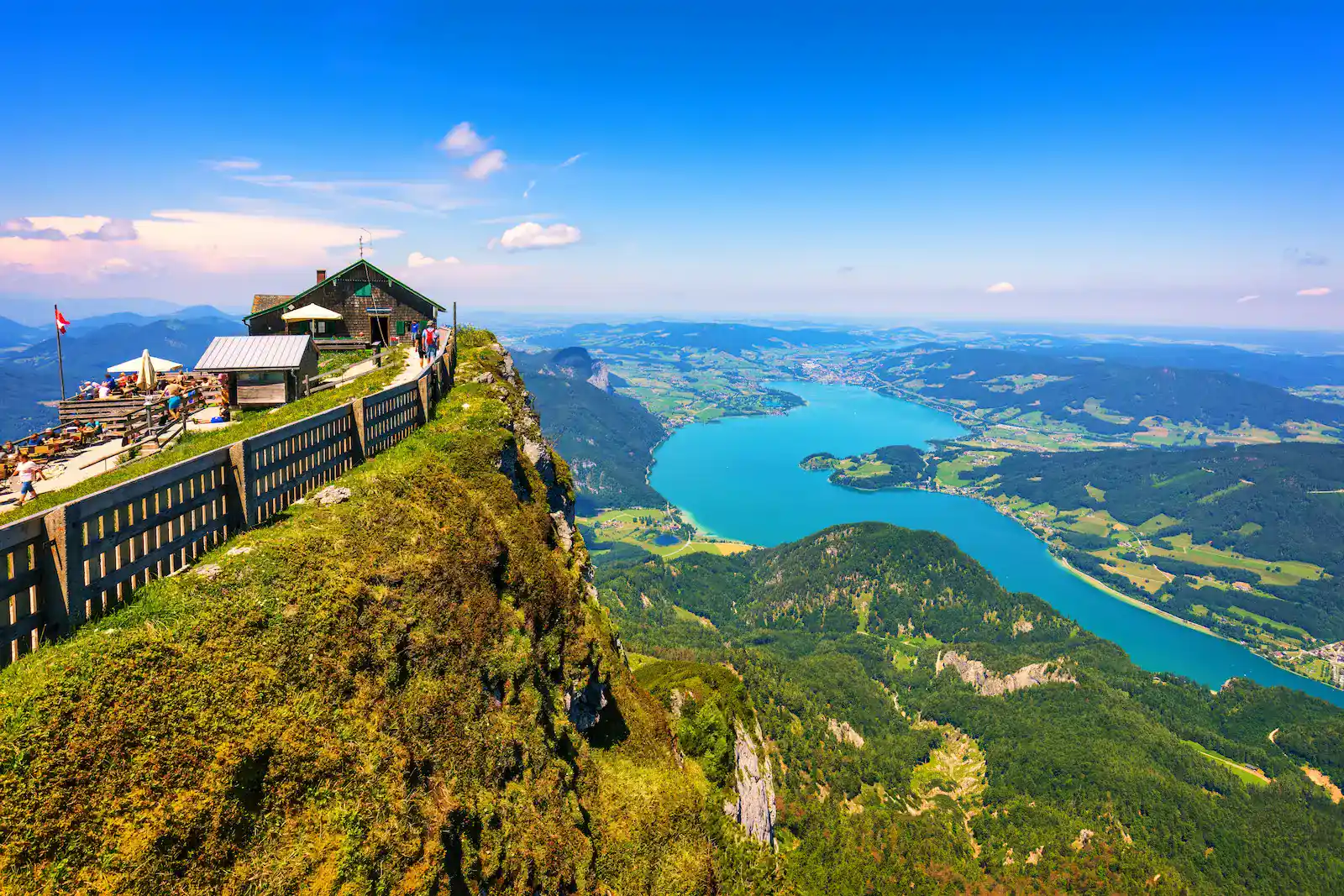 Vrchol hory Schafberg nabízí fantastické výhledy.