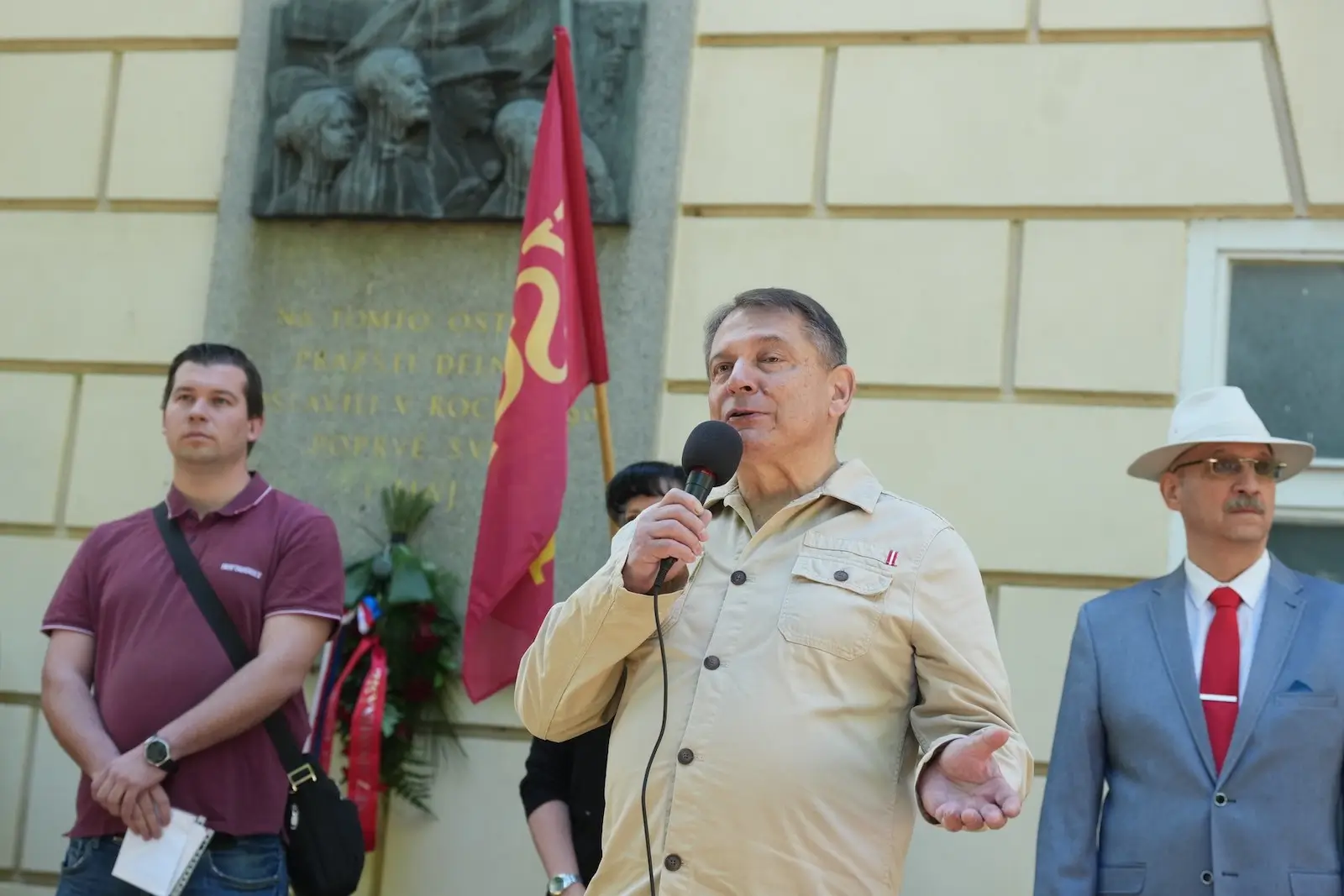 Jiří Paroubek při oslavách Svátku práce.