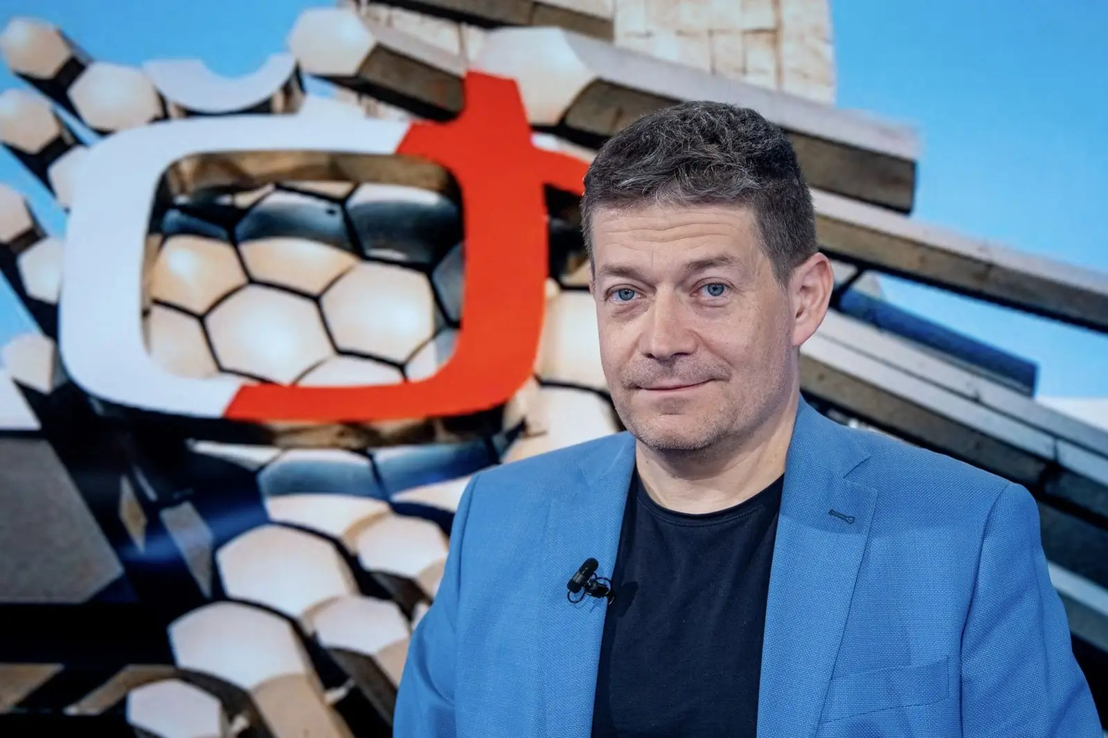 Poslanec Patrik Nacher řeší koncesionářské poplatky.