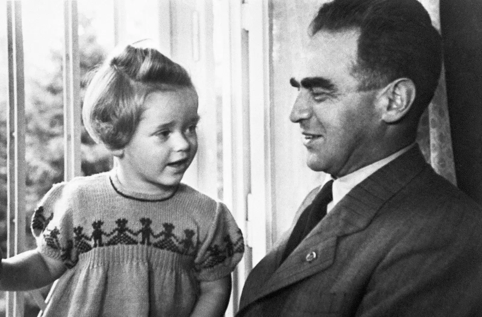 Marta Slánská se svým otcem Rudolfem Slánským.