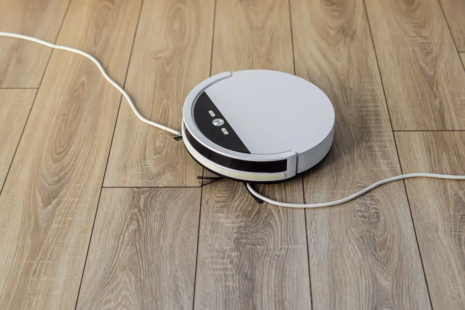Kabel na podlaze může robotický vysavač zastavit.
