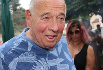 „Z důchodu nevyžiju, o úspory mě připravily ženy.“ Ivan Vyskočil oslavil osmdesátku, pracovat ale musí pořád