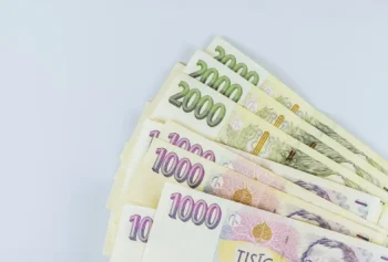 Chcete důchod 50 tisíc korun? Spočítali jsme, kolik byste museli celý život vydělávat