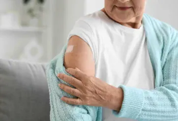 Chřipka loni zabila přes 3500 lidí, většinou v důchodovém věku. Přesto se očkuje jen každý čtvrtý senior