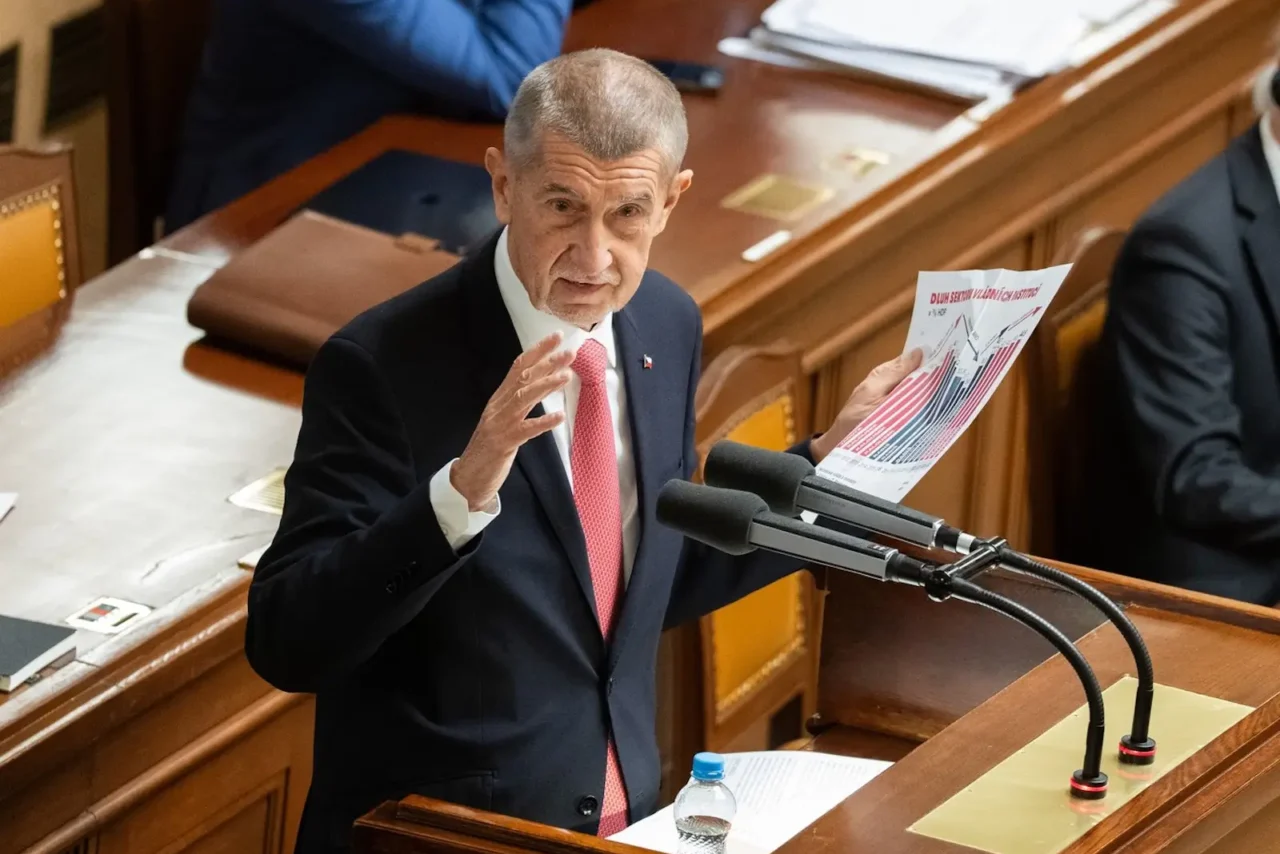 Andrej Babiš tvrdí, že důchodci neplatí daně.