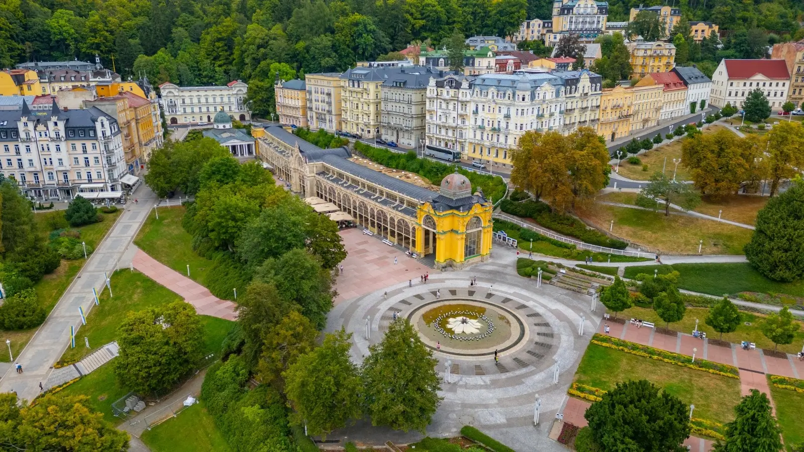 Pohled na Mariánské lázně.